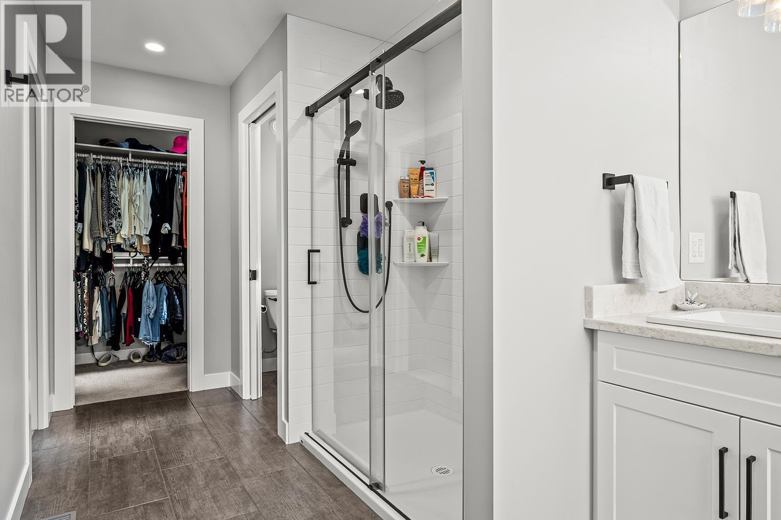 2418 Crestview Road - 48