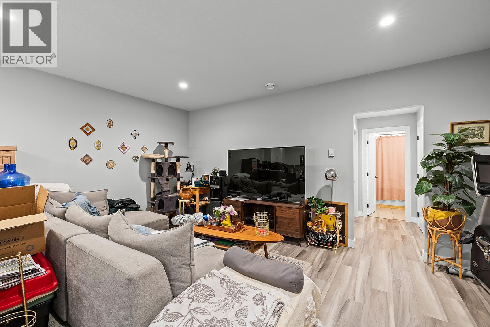 2418 Crestview Road - 59