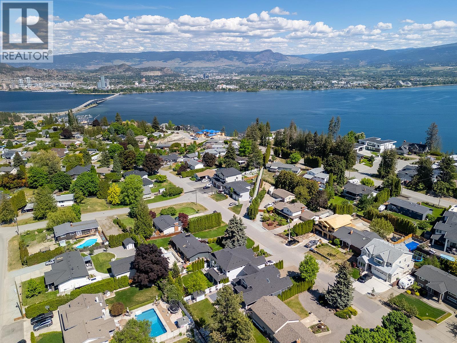 2418 Crestview Road - 67