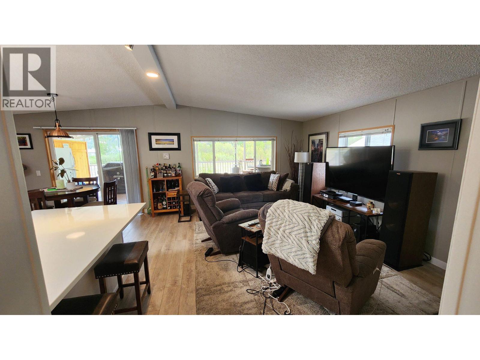 3455 Highway 3 Unit# 11, Keremeos