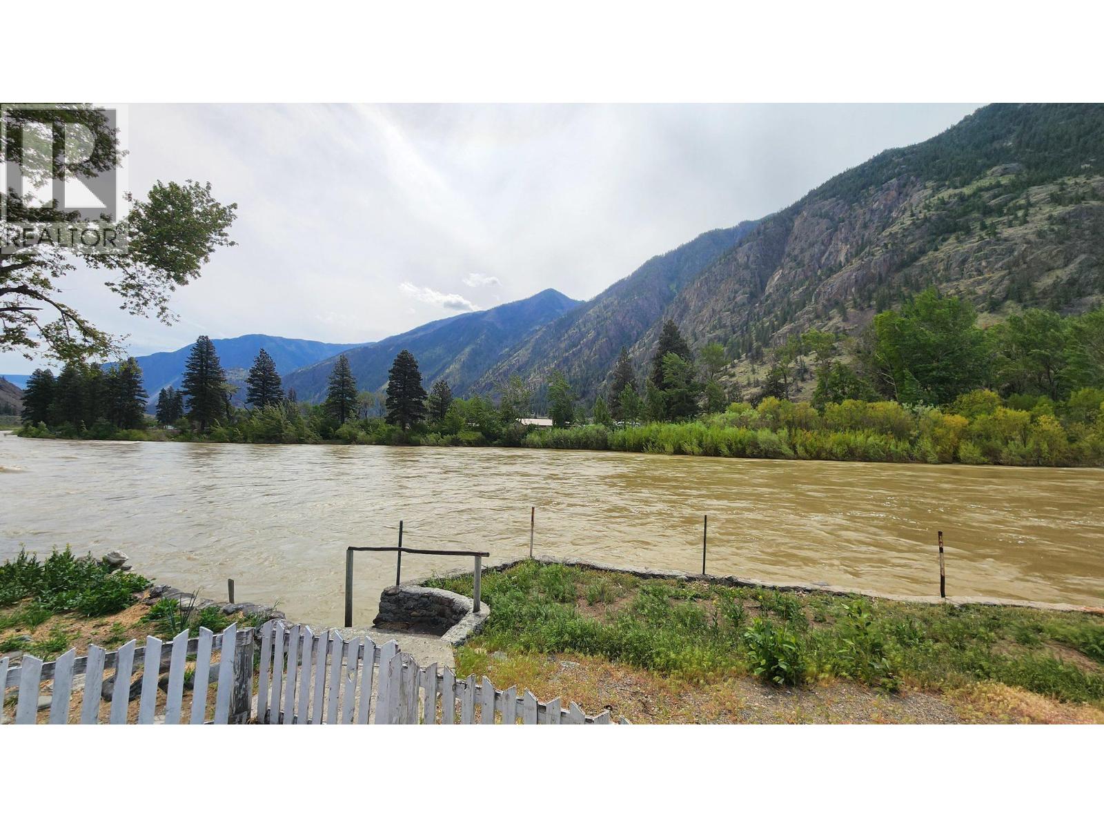 3455 Highway 3 Unit# 11, Keremeos