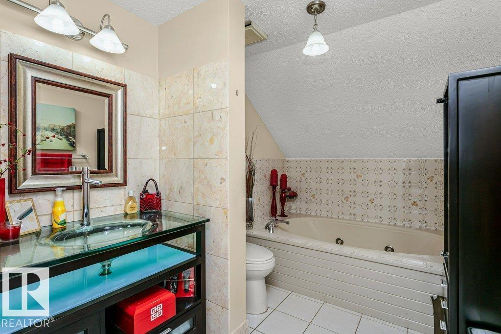 #229 53310 RGE ROAD 221 - 13