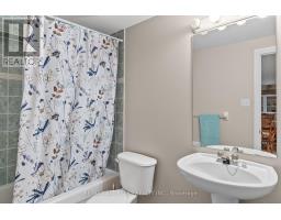 11 - 111 Colborne Street, Kawartha Lakes, ON K0M1N0 Photo 17
