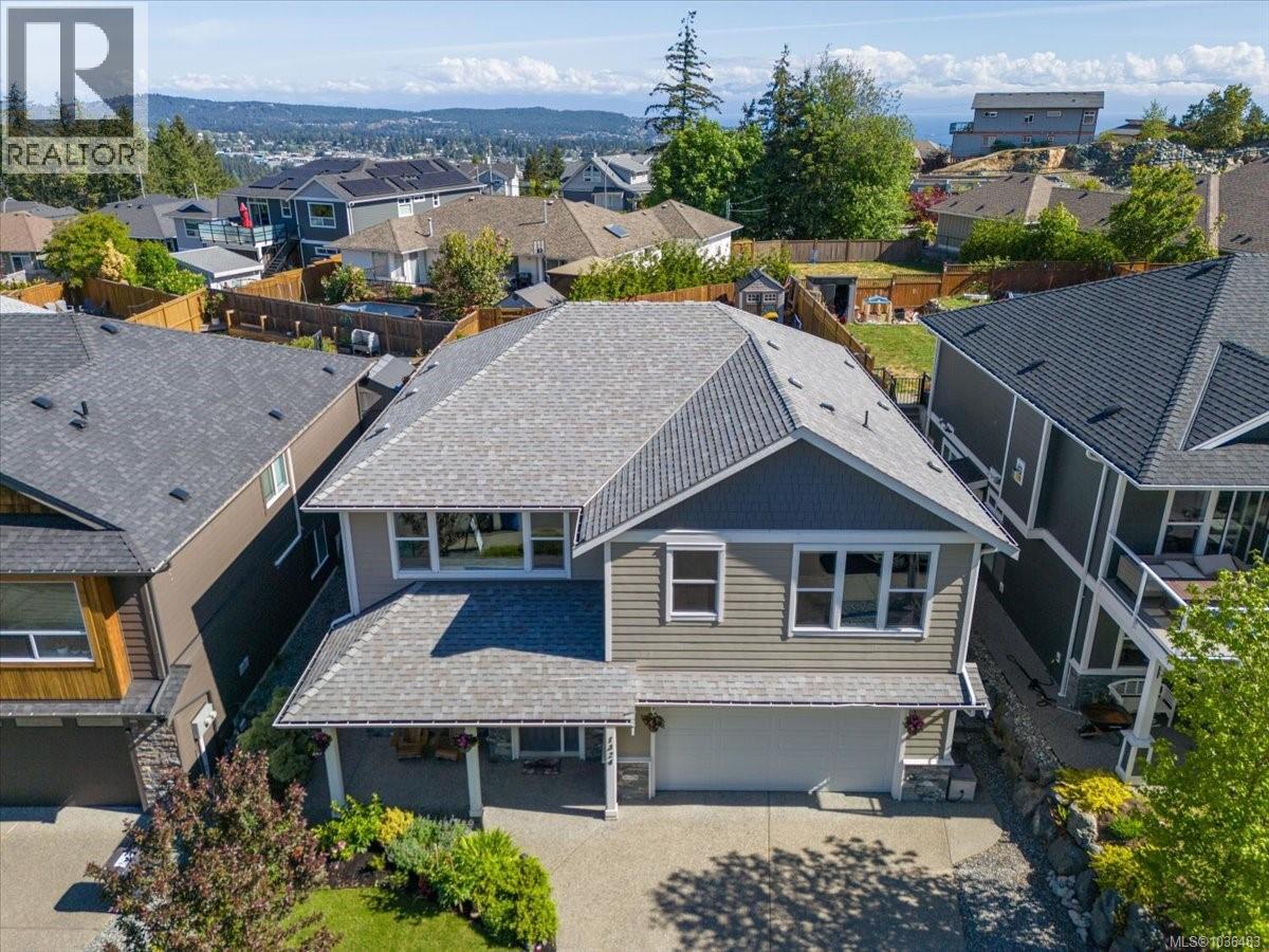 1324 Langara Dr - 44