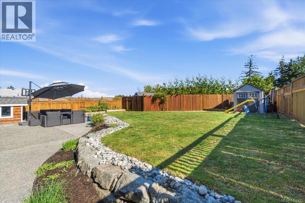 1324 Langara Dr - 36