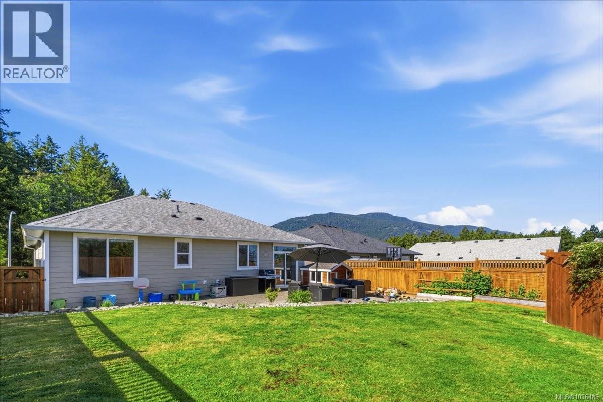 1324 Langara Dr - 34