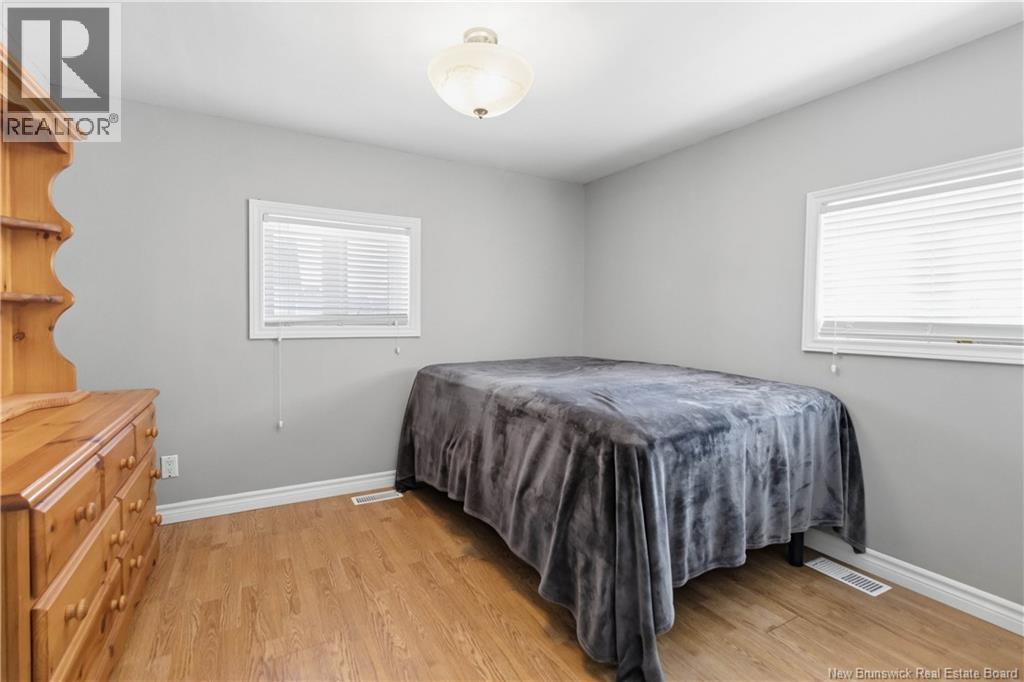 380 Rue Centrale Street - 11