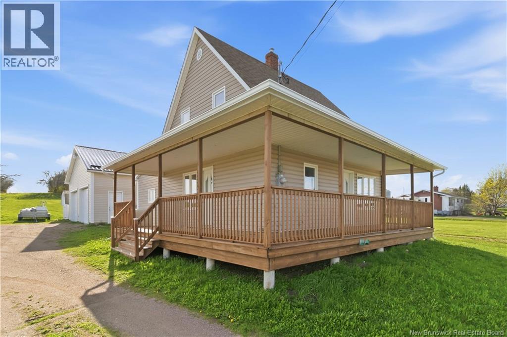 380 Rue Centrale Street - 3