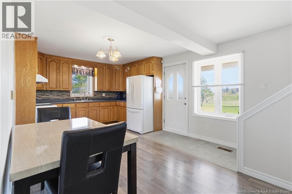 380 Rue Centrale Street - 8