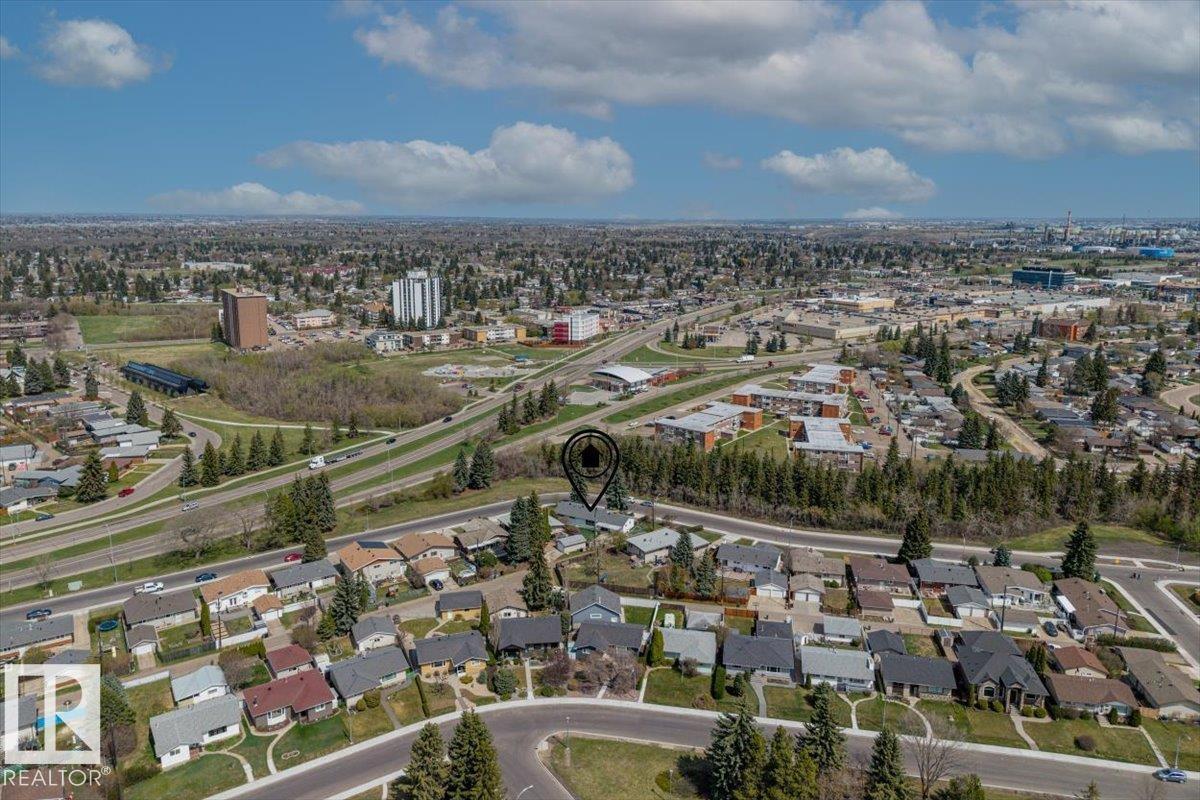 9732 64 ST NW, Edmonton