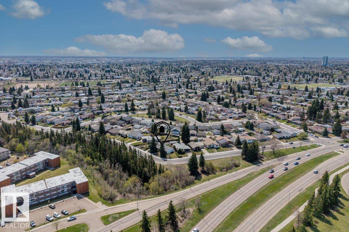 9732 64 ST NW, Edmonton