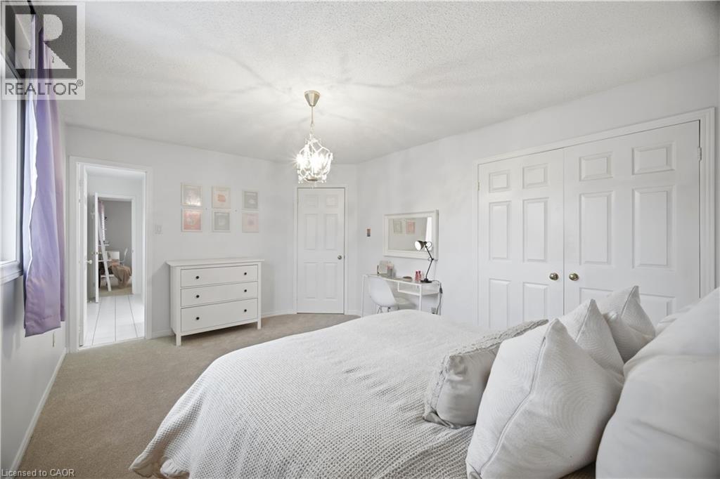 1122 BERKSHIRE Court, Oakville, Ontario, L6M2L6 — Photo 24
