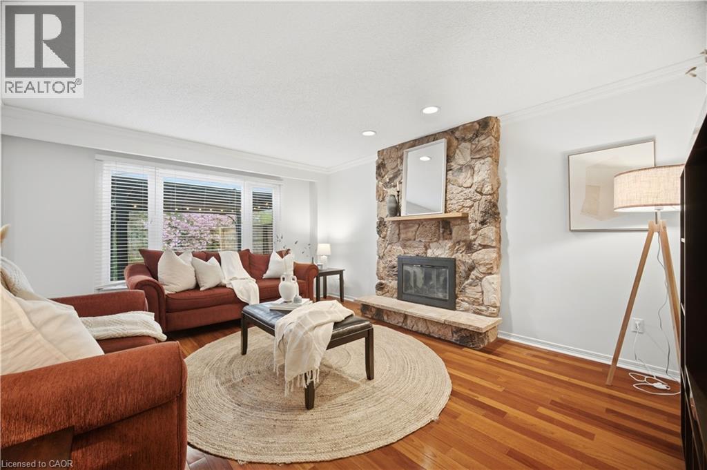 1122 BERKSHIRE Court, Oakville, Ontario, L6M2L6 — Photo 32