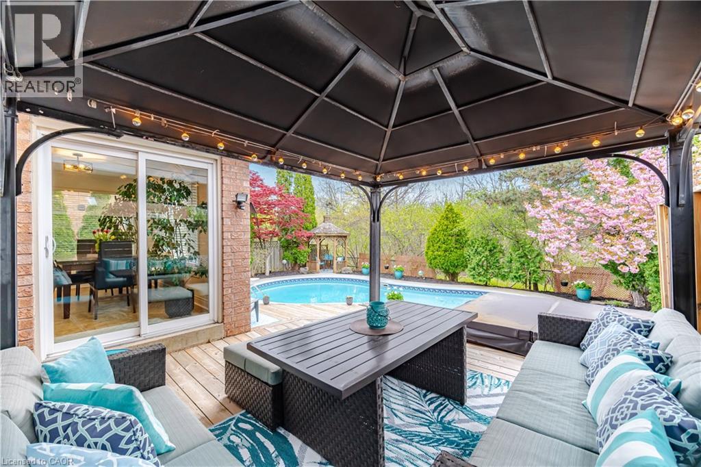 1122 BERKSHIRE Court, Oakville, Ontario, L6M2L6 — Photo 15