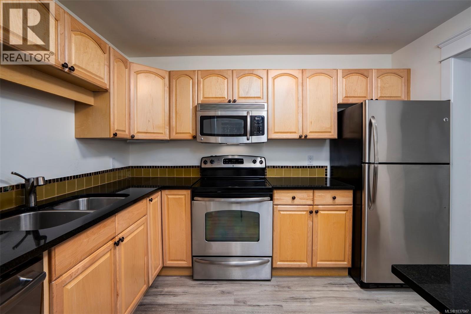 #308 3108 Barons Rd - 5