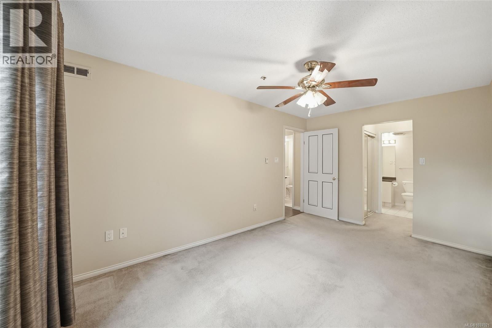 #107 1685 Estevan Rd - 23