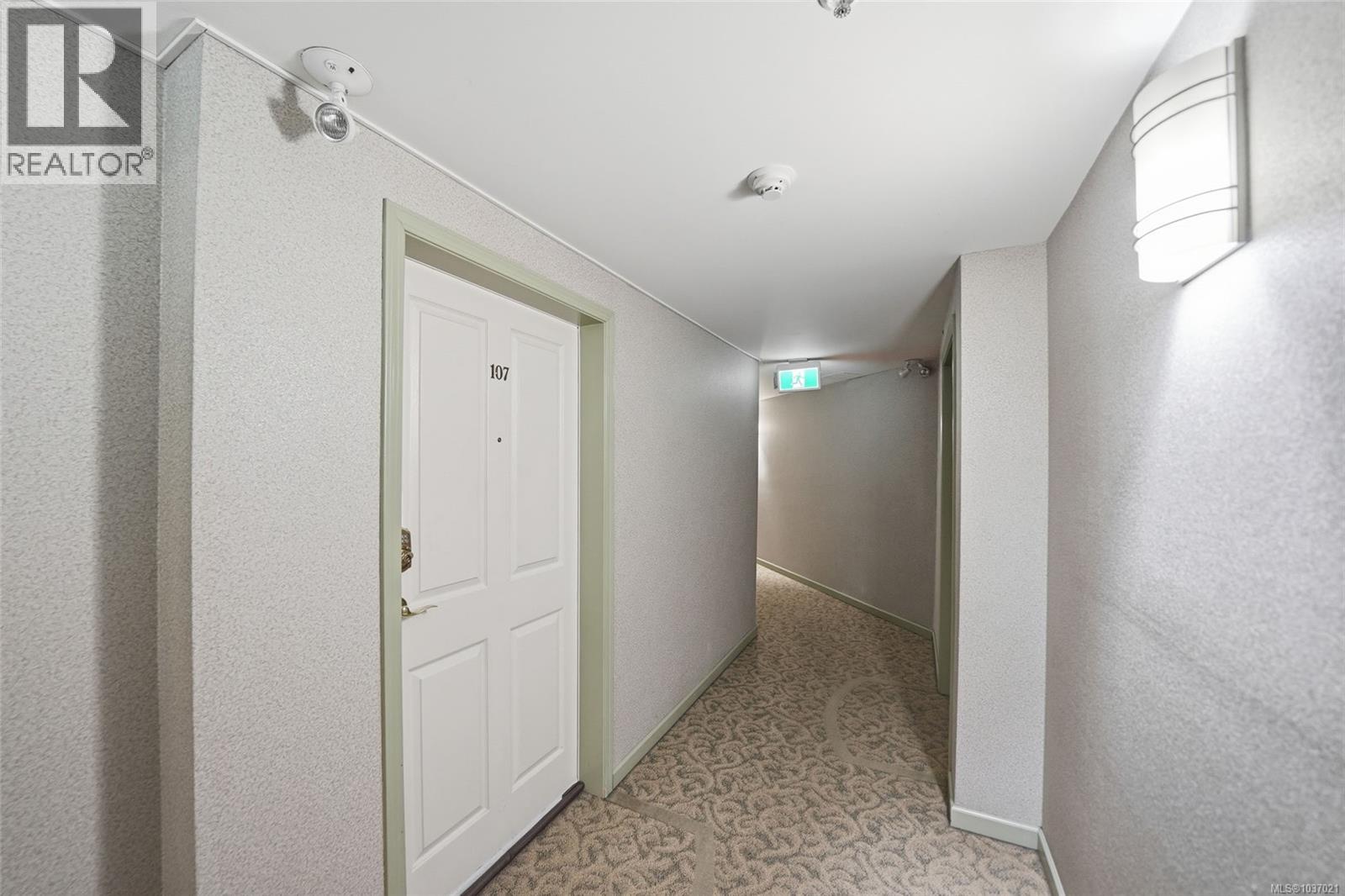 #107 1685 Estevan Rd - 28