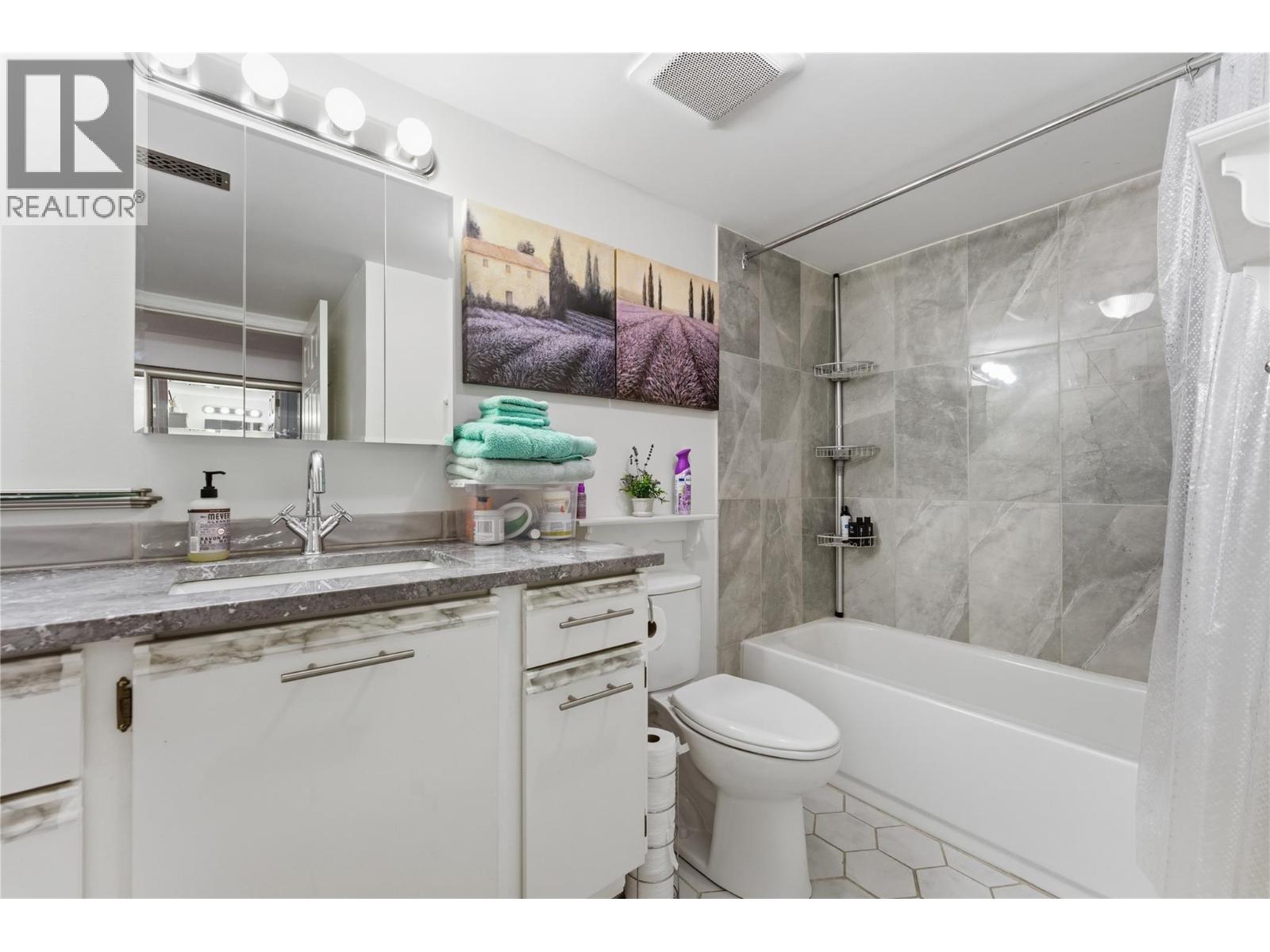 6815 Cameo Drive N - 37