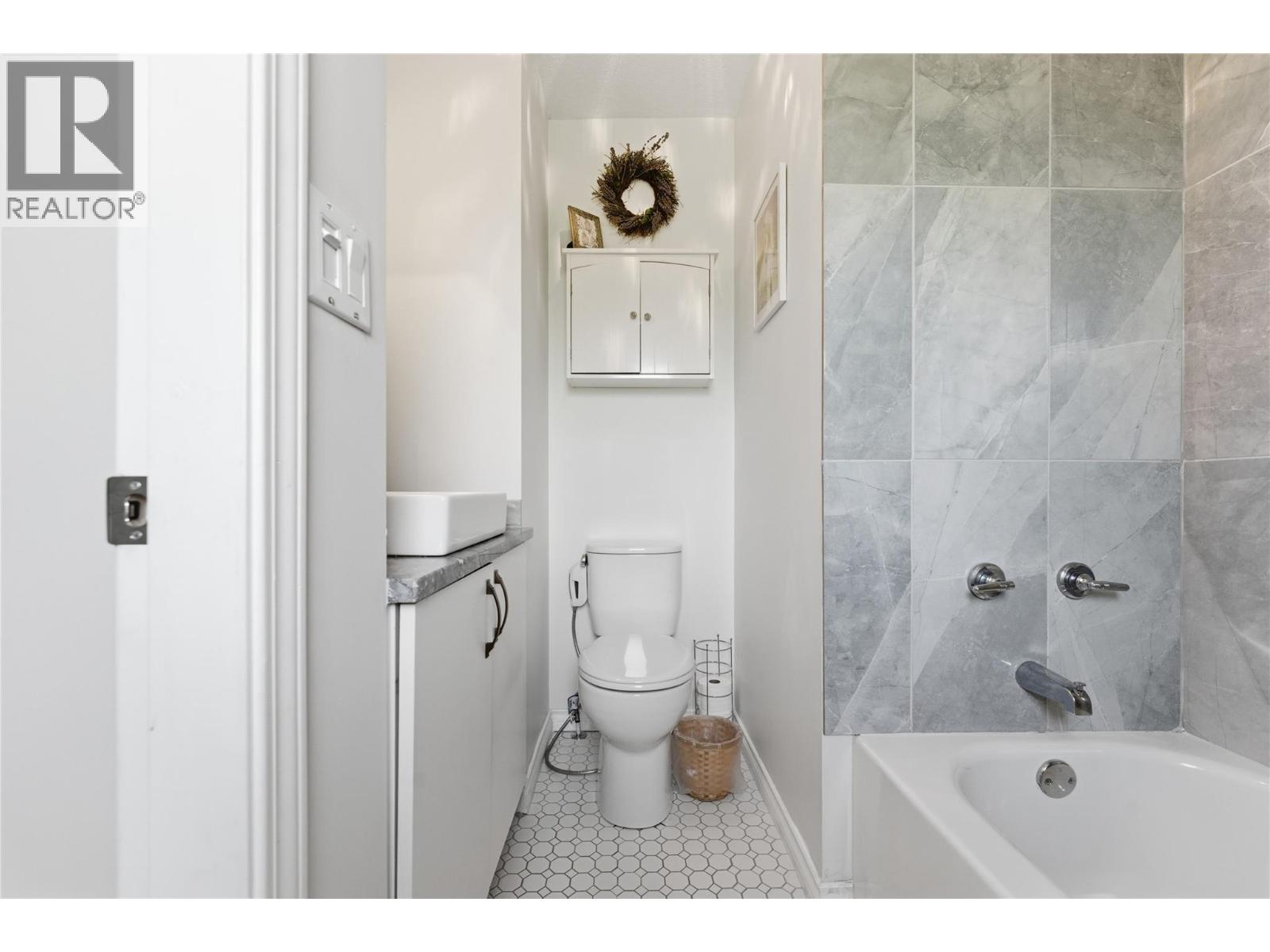 6815 Cameo Drive N - 22