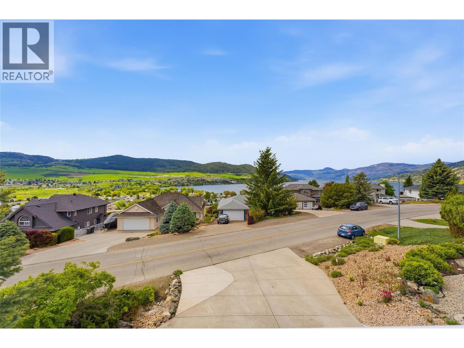 6815 Cameo Drive N - 45