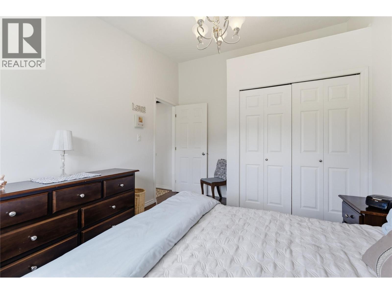 6815 Cameo Drive N - 24