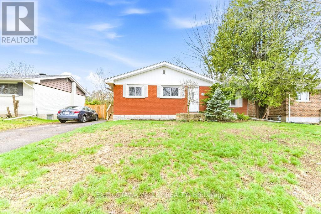 12 CLAREMOUNT ROAD