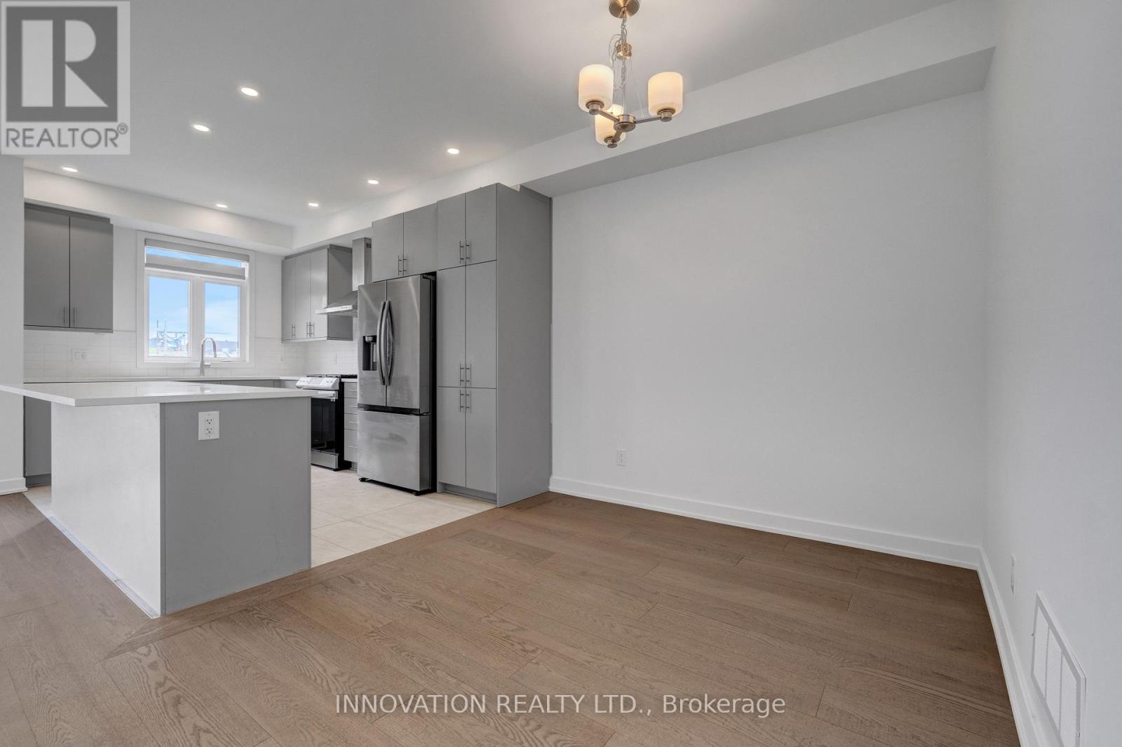 4 Bed, 4 Bath House for Sale in Ottawa – 301 MAKOBE LANE, Ottawa – MLS# X13134726 - Image 15