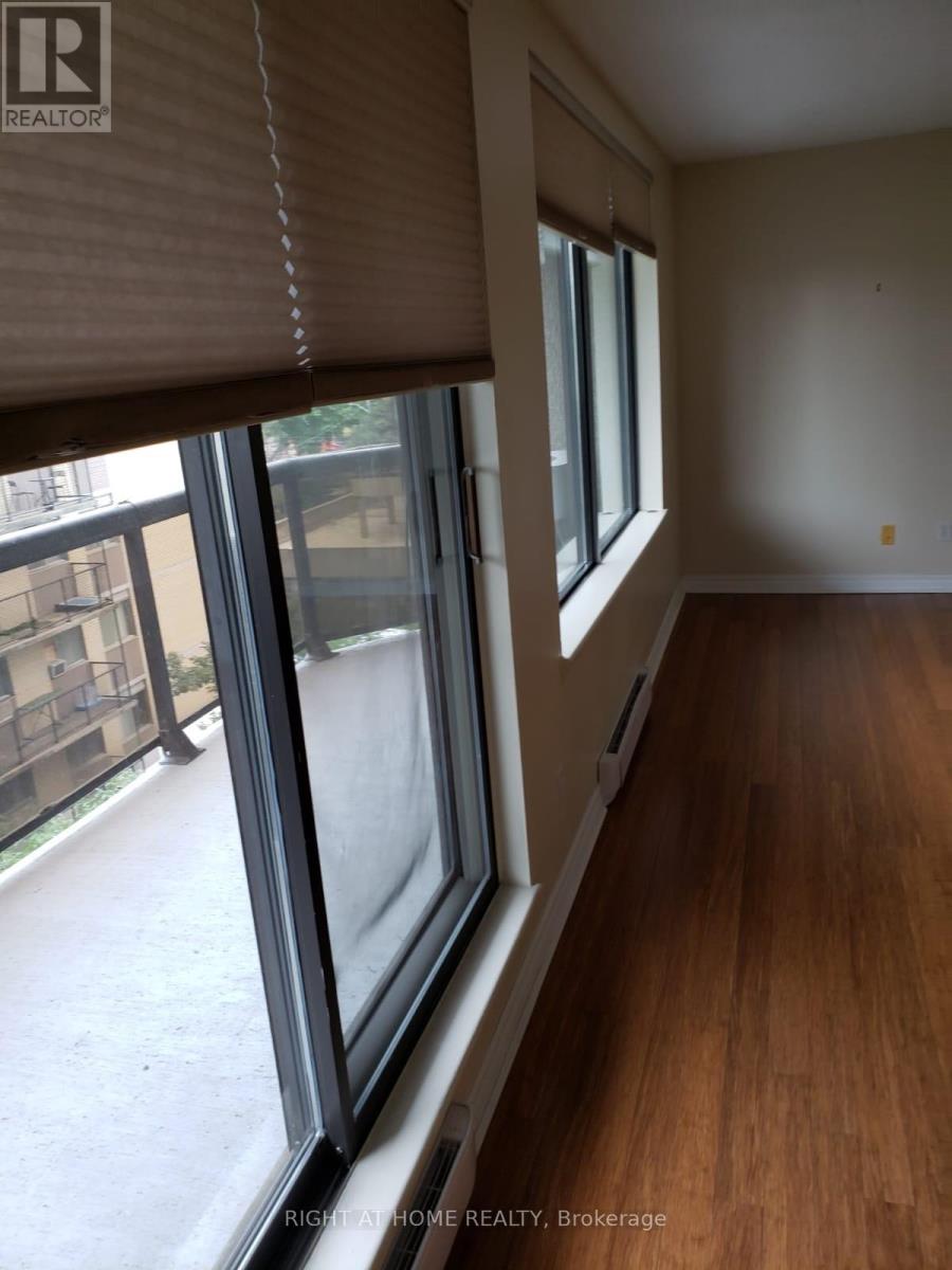 #706 470 LAURIER AVENUE W - 14