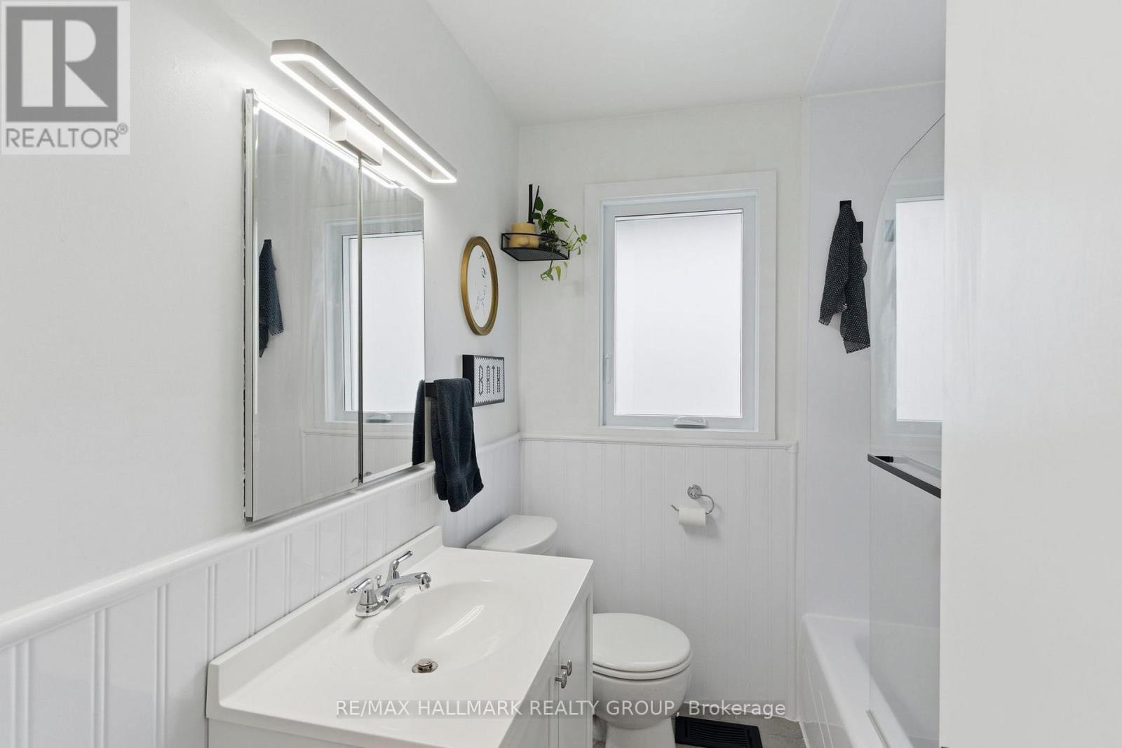 37 BROOKVIEW CRESCENT - 16