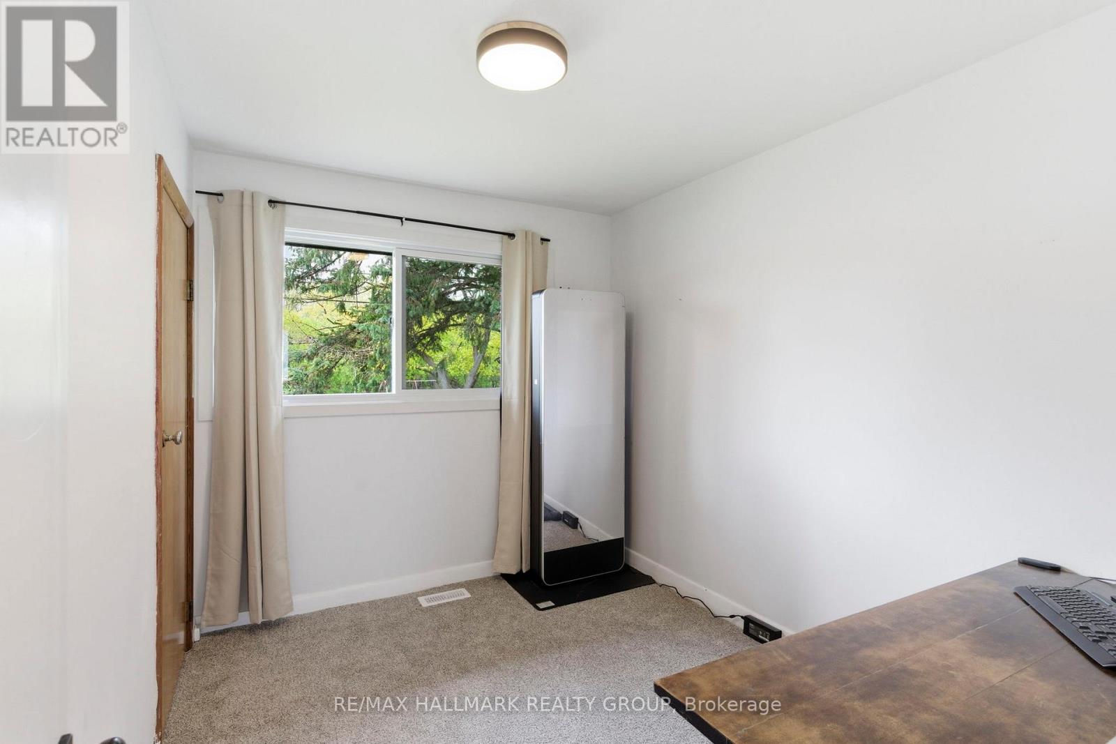 37 BROOKVIEW CRESCENT - 17