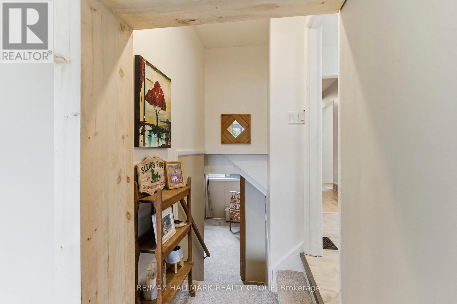 37 BROOKVIEW CRESCENT - 22