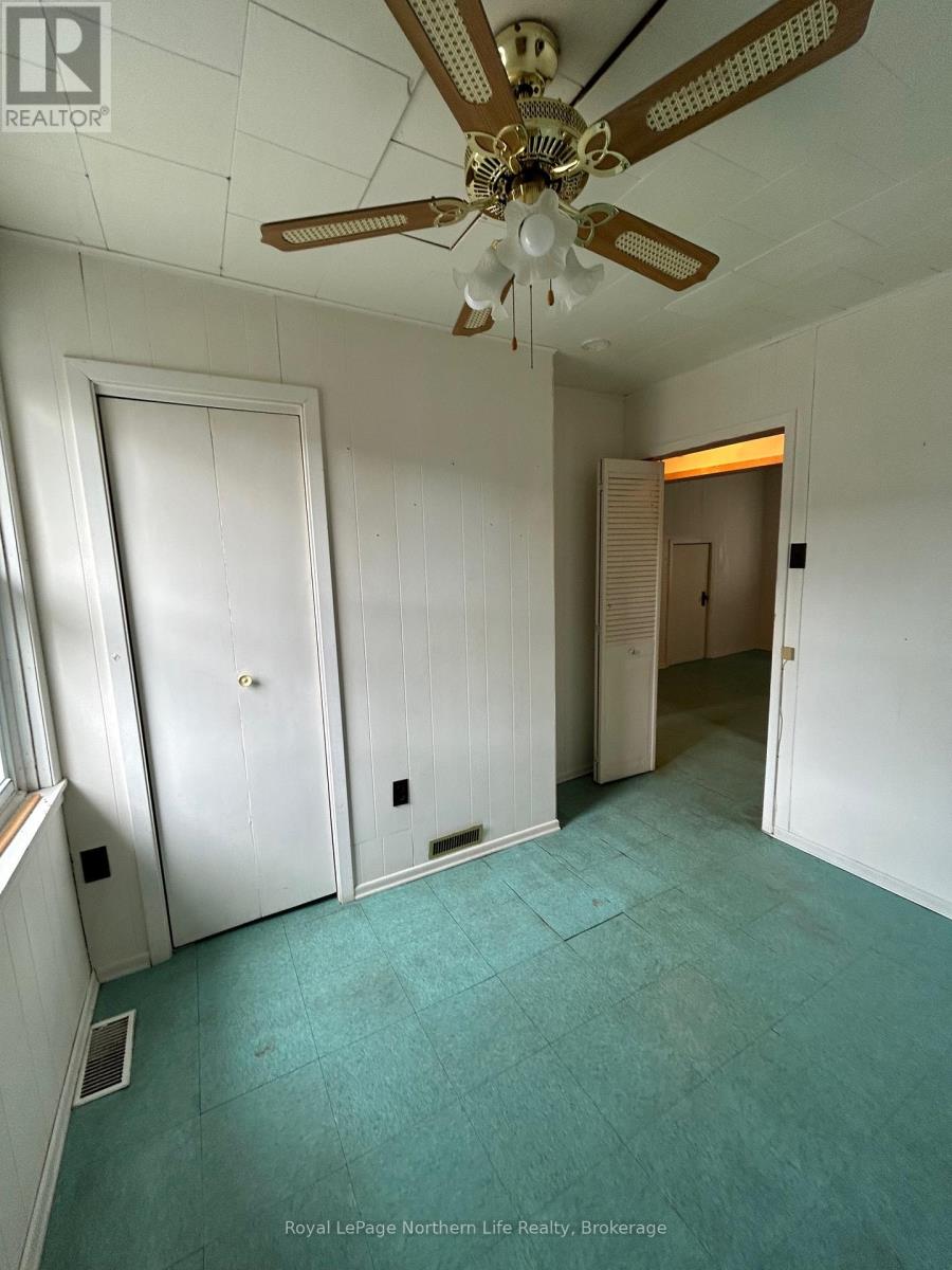 772 ALGONQUIN AVENUE - 10