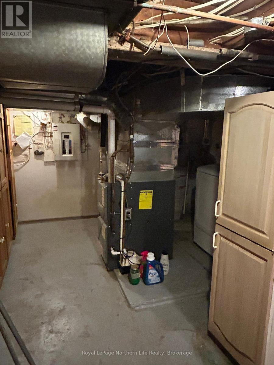 772 ALGONQUIN AVENUE - 20