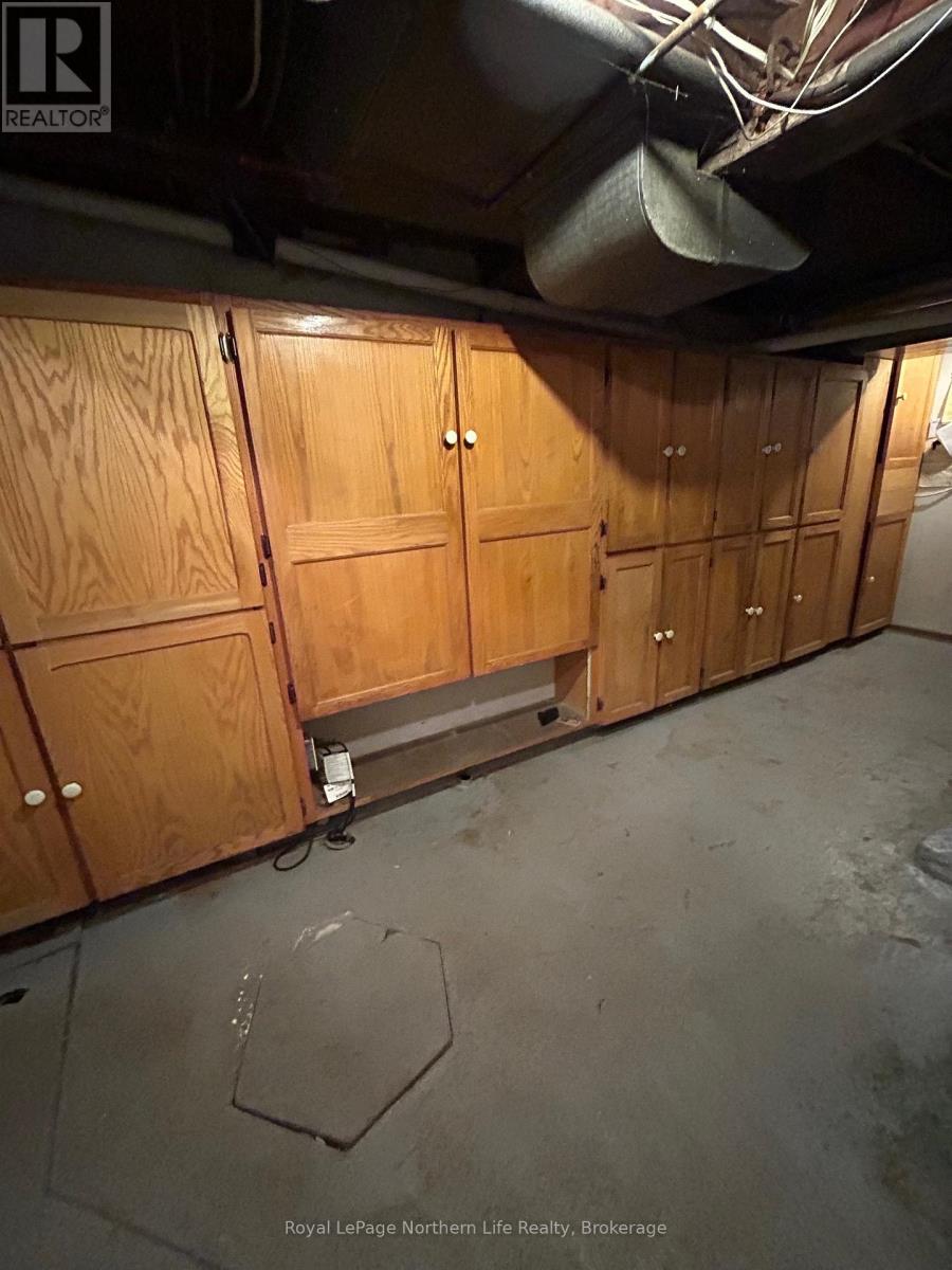 772 ALGONQUIN AVENUE - 21