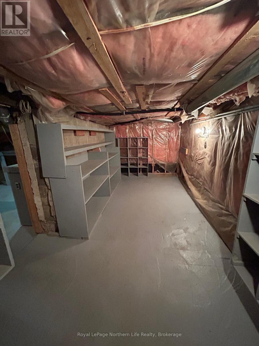 772 ALGONQUIN AVENUE - 25