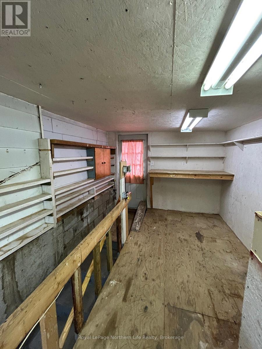 772 ALGONQUIN AVENUE - 30