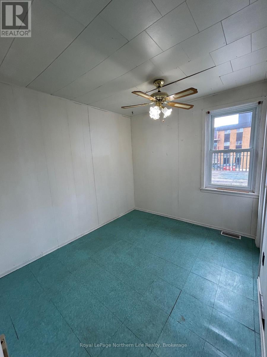 772 ALGONQUIN AVENUE - 7