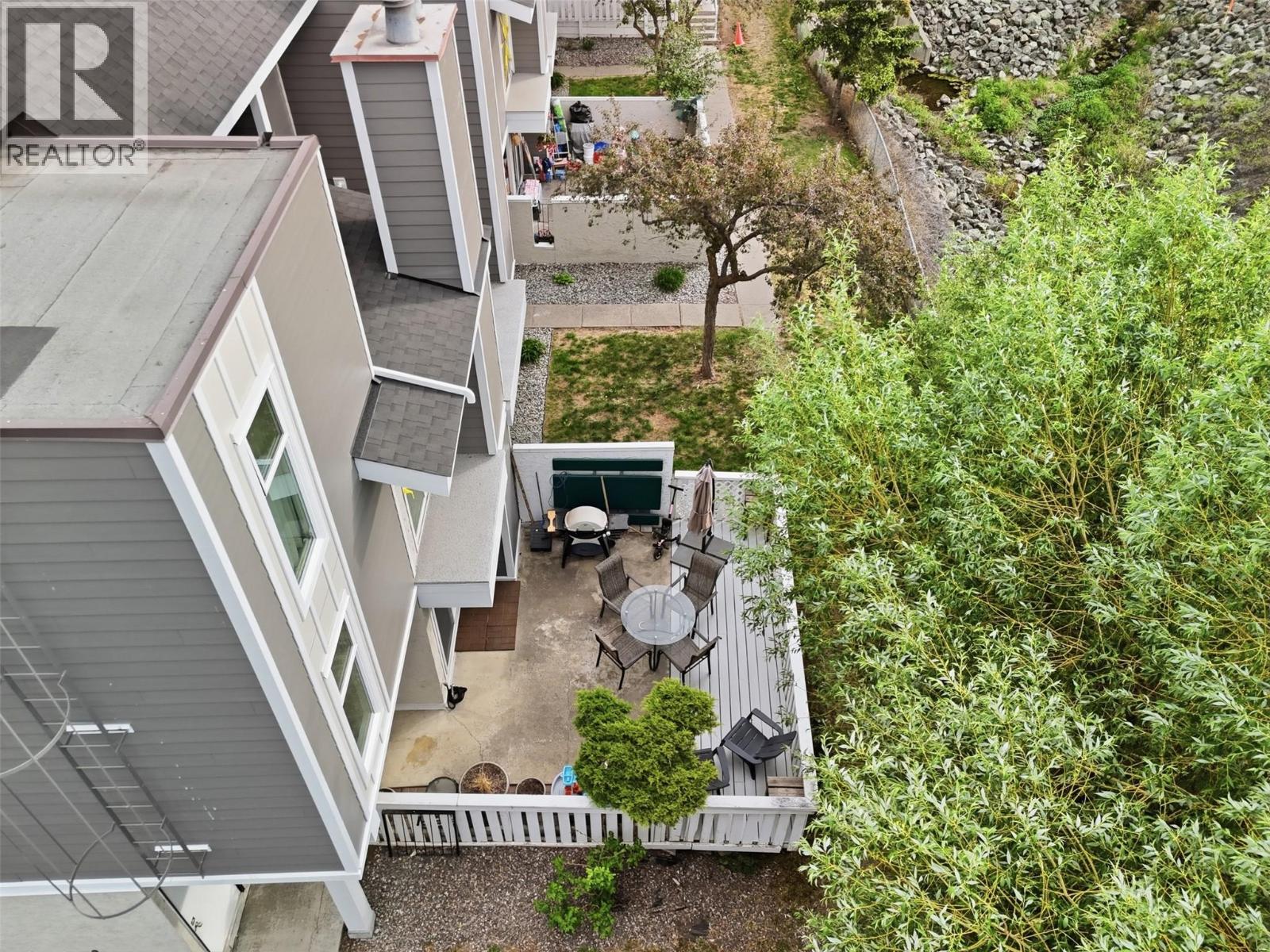 #28 1435 Summit Drive - 25