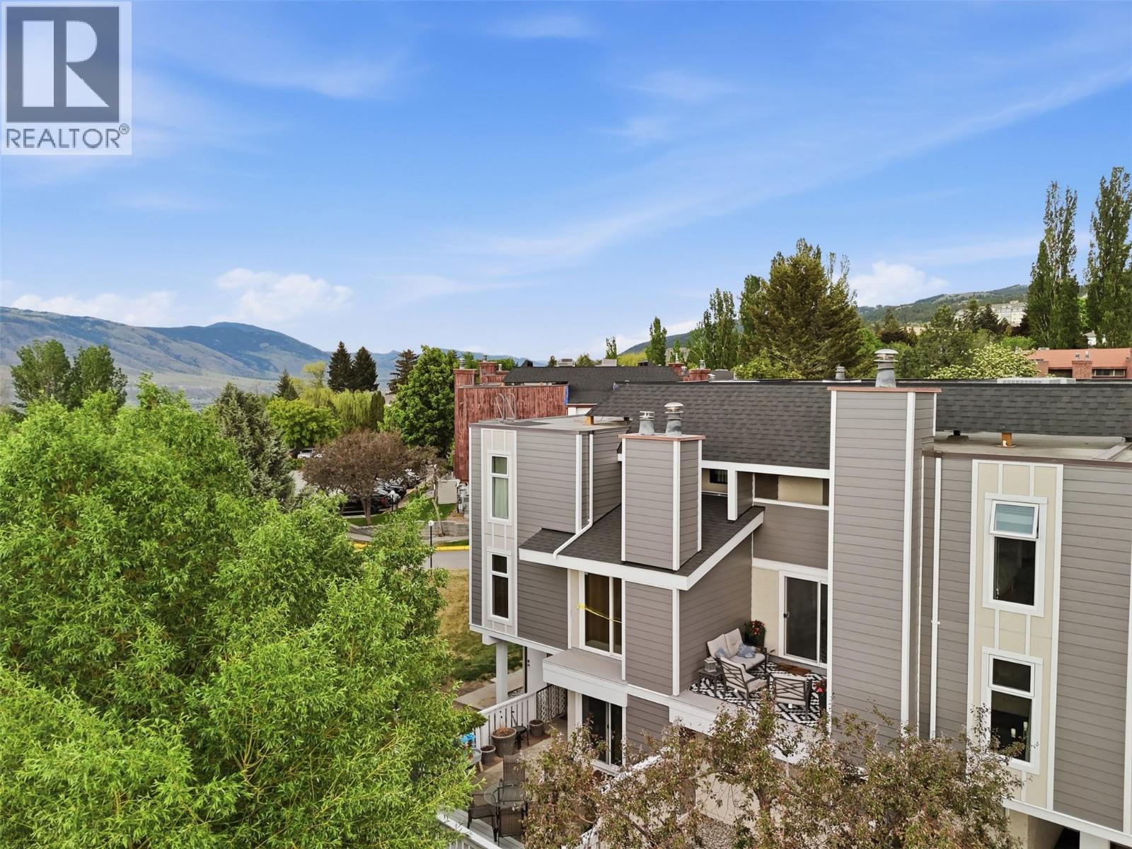 #28 1435 Summit Drive - 26