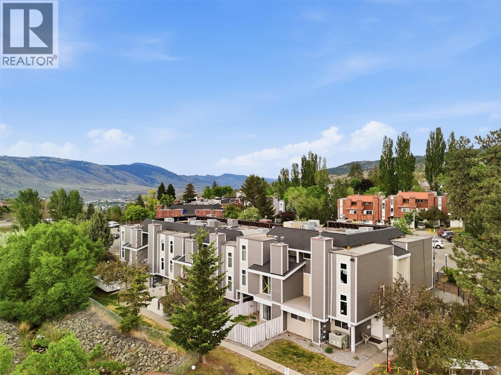 #28 1435 Summit Drive - 31