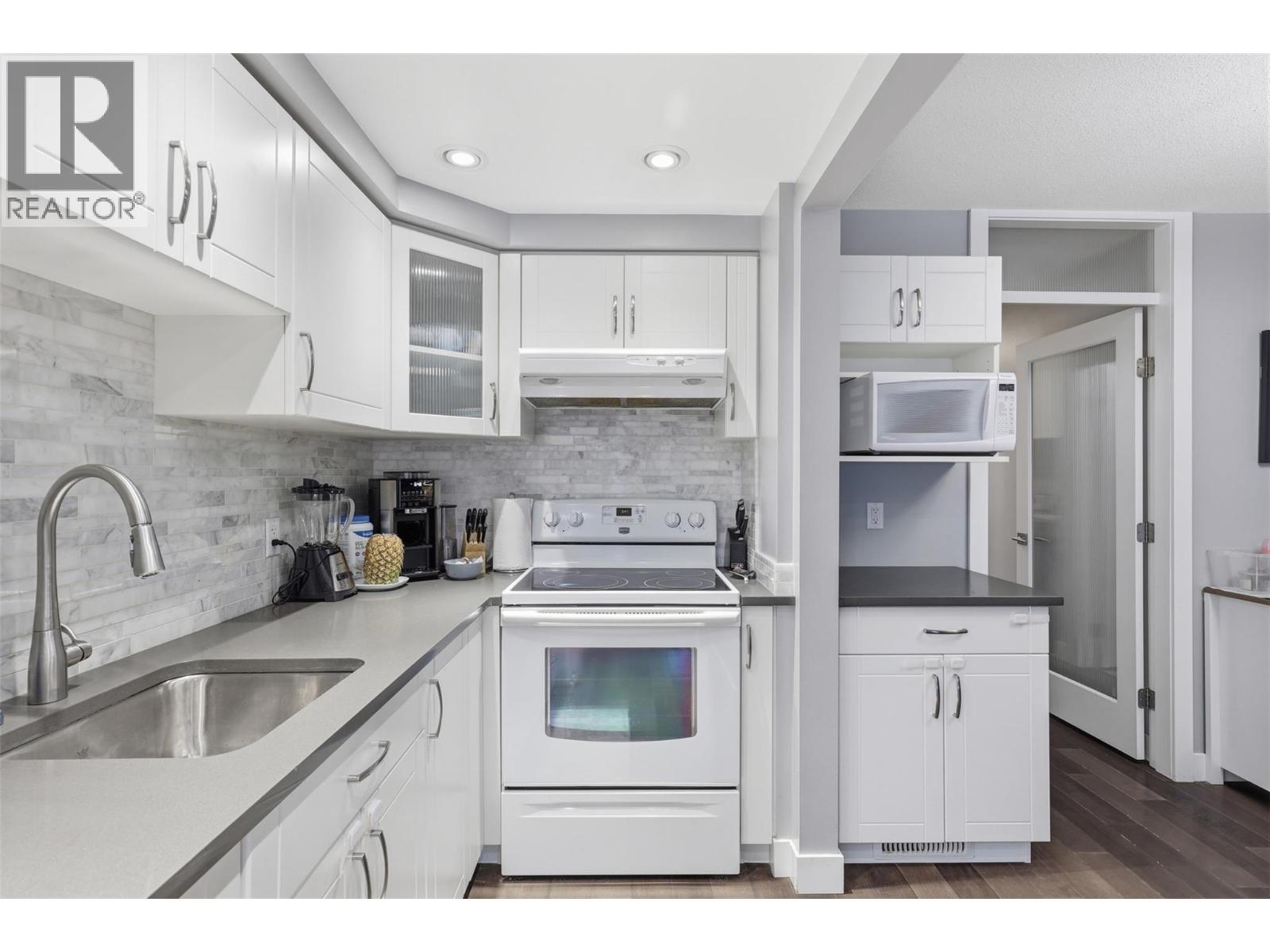 1435 Summit Drive Unit# 28, Kamloops