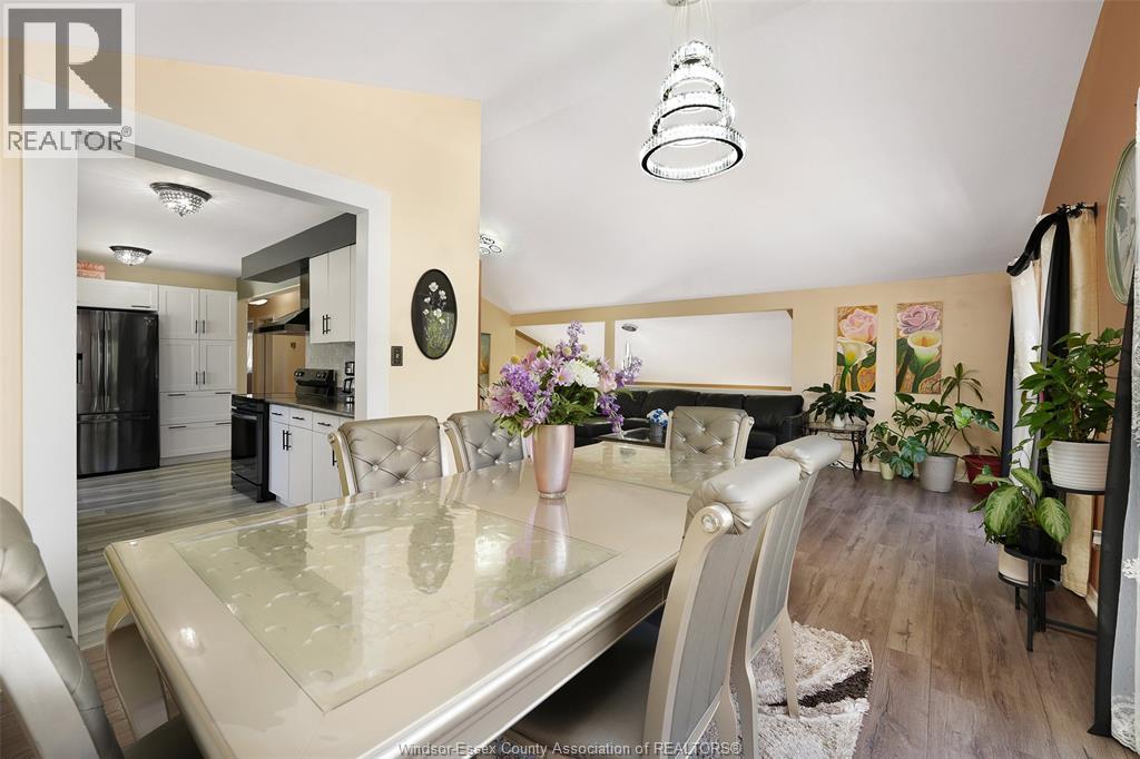 2415 CABANA ROAD West, Windsor, Ontario, N9G1E2 — Photo 23