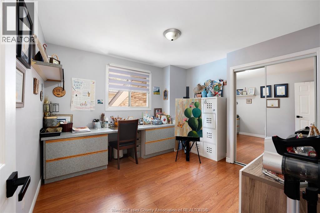 2415 CABANA ROAD West, Windsor, Ontario, N9G1E2 — Photo 24