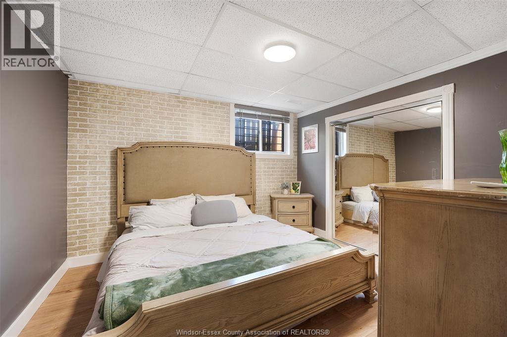 2415 CABANA ROAD West, Windsor, Ontario, N9G1E2 — Photo 29