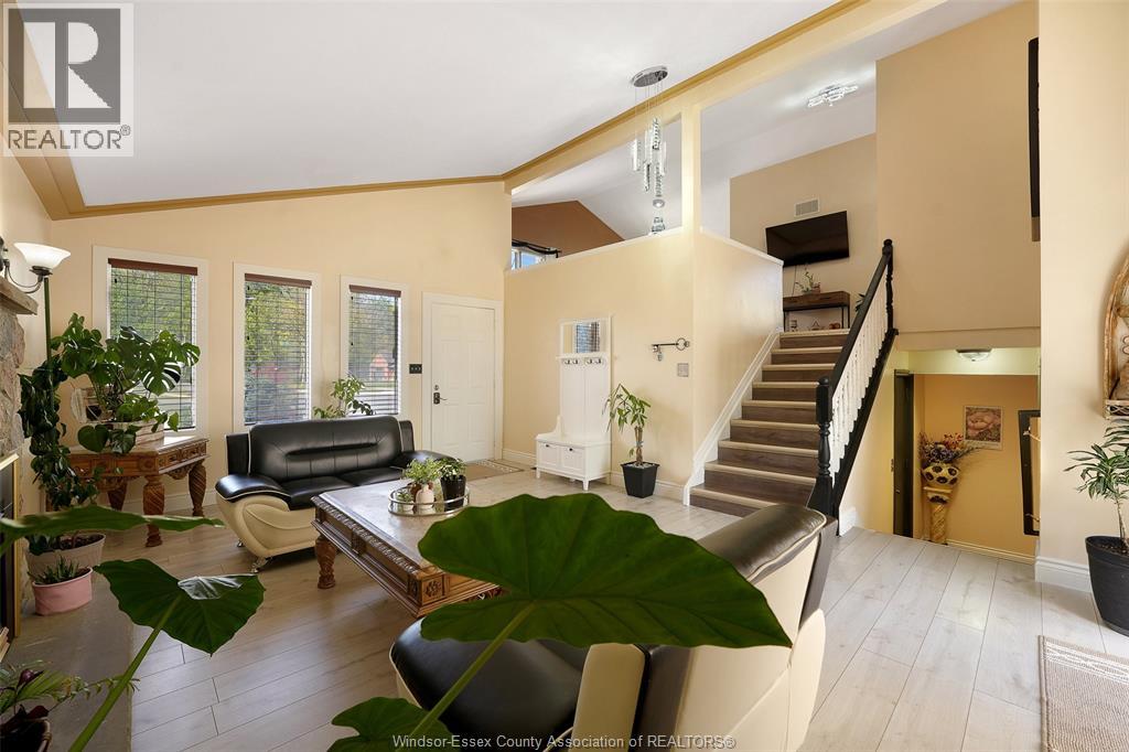 2415 CABANA ROAD West, Windsor, Ontario, N9G1E2 — Photo 14