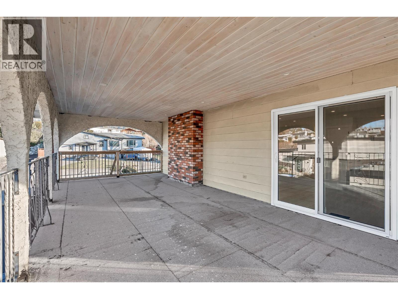 172 MacCleave Court - 14