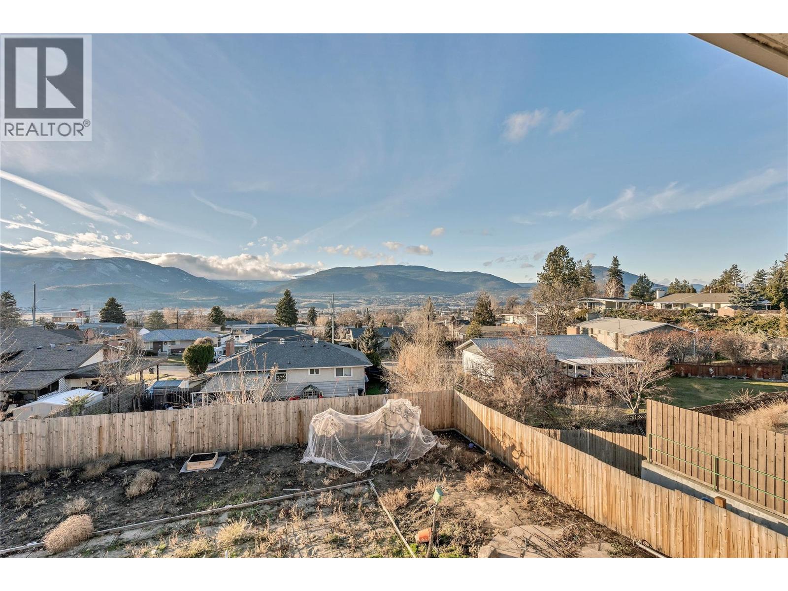 172 MacCleave Court - 15