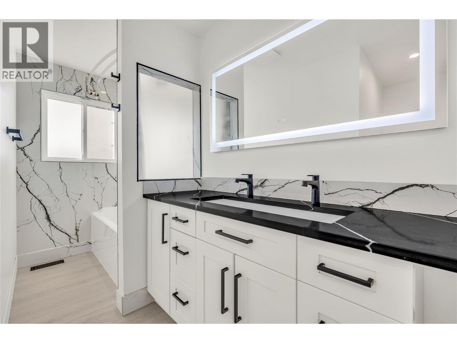 172 MacCleave Court - 16