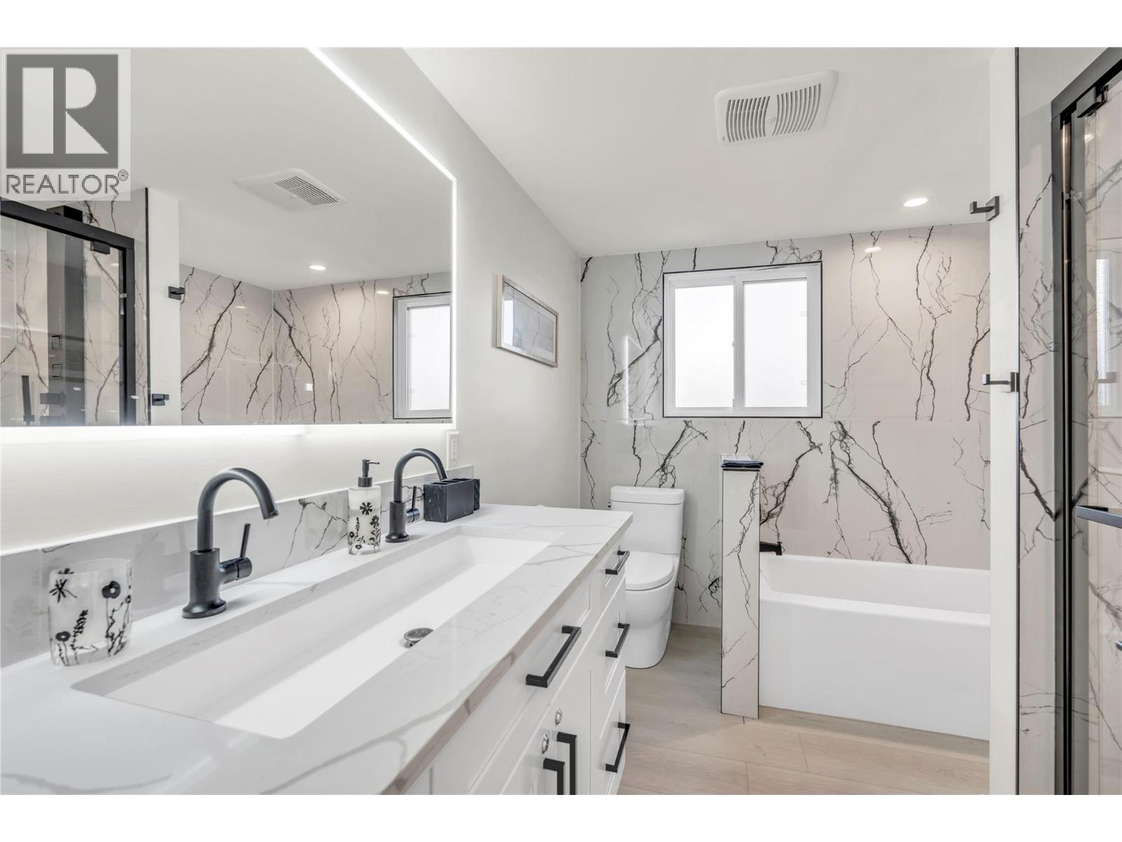 172 MacCleave Court - 37