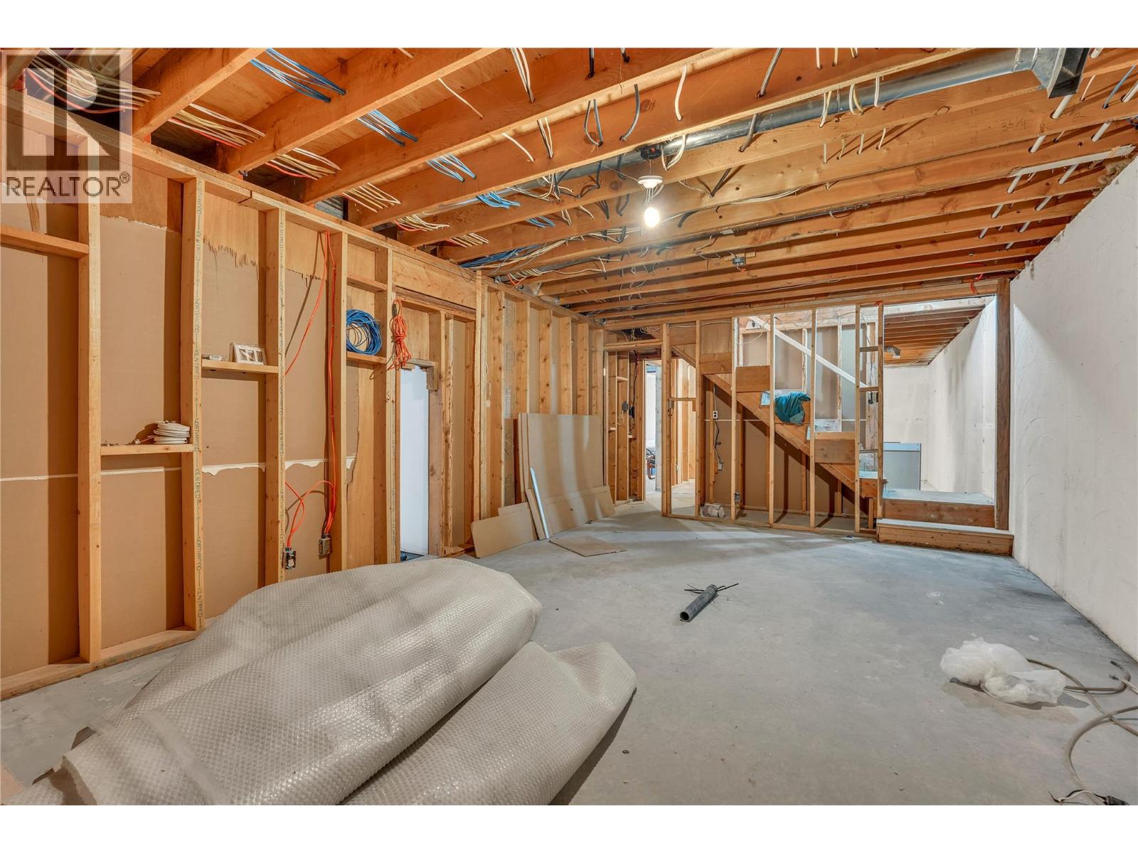 172 MacCleave Court - 45